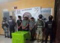 Detienen a tres presuntos integrantes del CJNG con dosis de ‘cristal’ en Ocozocoautla, Chiapas