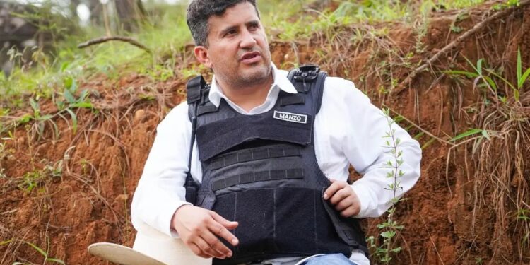 Señalan represalia criminal como principal línea de investigación por el homicidio de Carlos Manzo en Uruapan