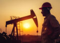 Huracán Isaías hunde la producción de petróleo en el golfo de México