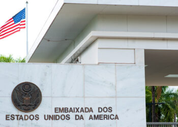 EE.UU. suspende servicios consulares en Brasil por “preocupaciones de seguridad”