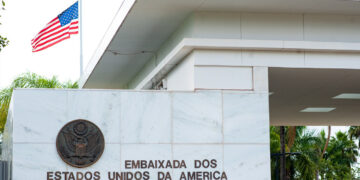 EE.UU. suspende servicios consulares en Brasil por “preocupaciones de seguridad”